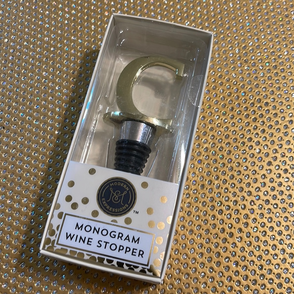Modern Expressions Wine Stopper - Gold - Monogram Initial Letter “C” NWT 🌺